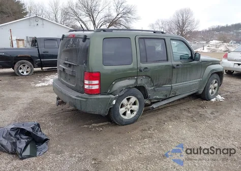 2009 Jeep Liberty Sport from USA, damaged, VIN 1J8GN28K99W522517